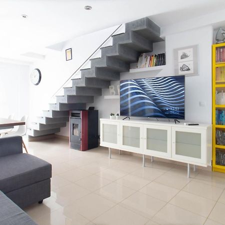 Апартаменты Sand Bay Beach Duplex Жирона Экстерьер фото