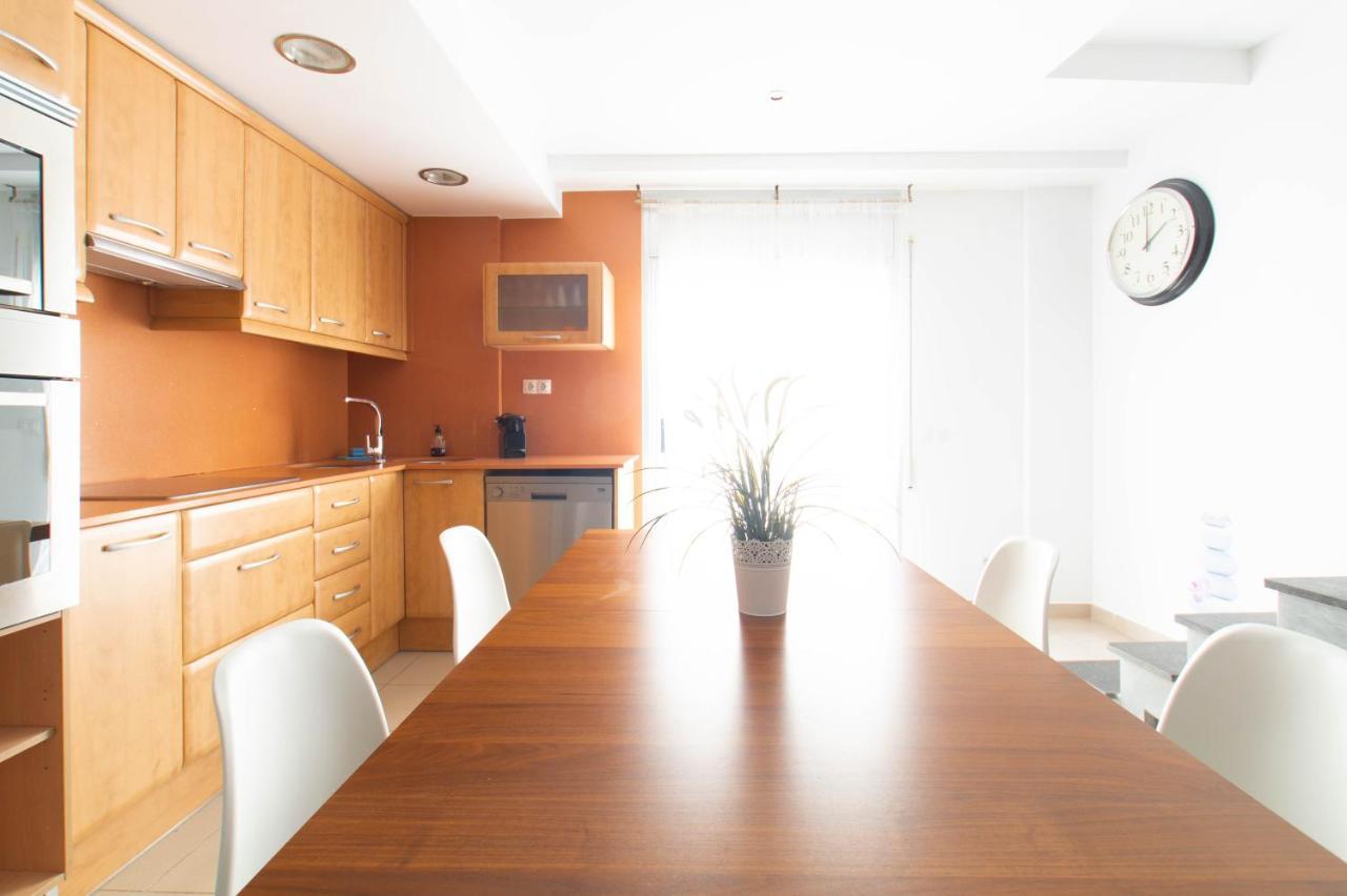 Апартаменты Sand Bay Beach Duplex Жирона Экстерьер фото
